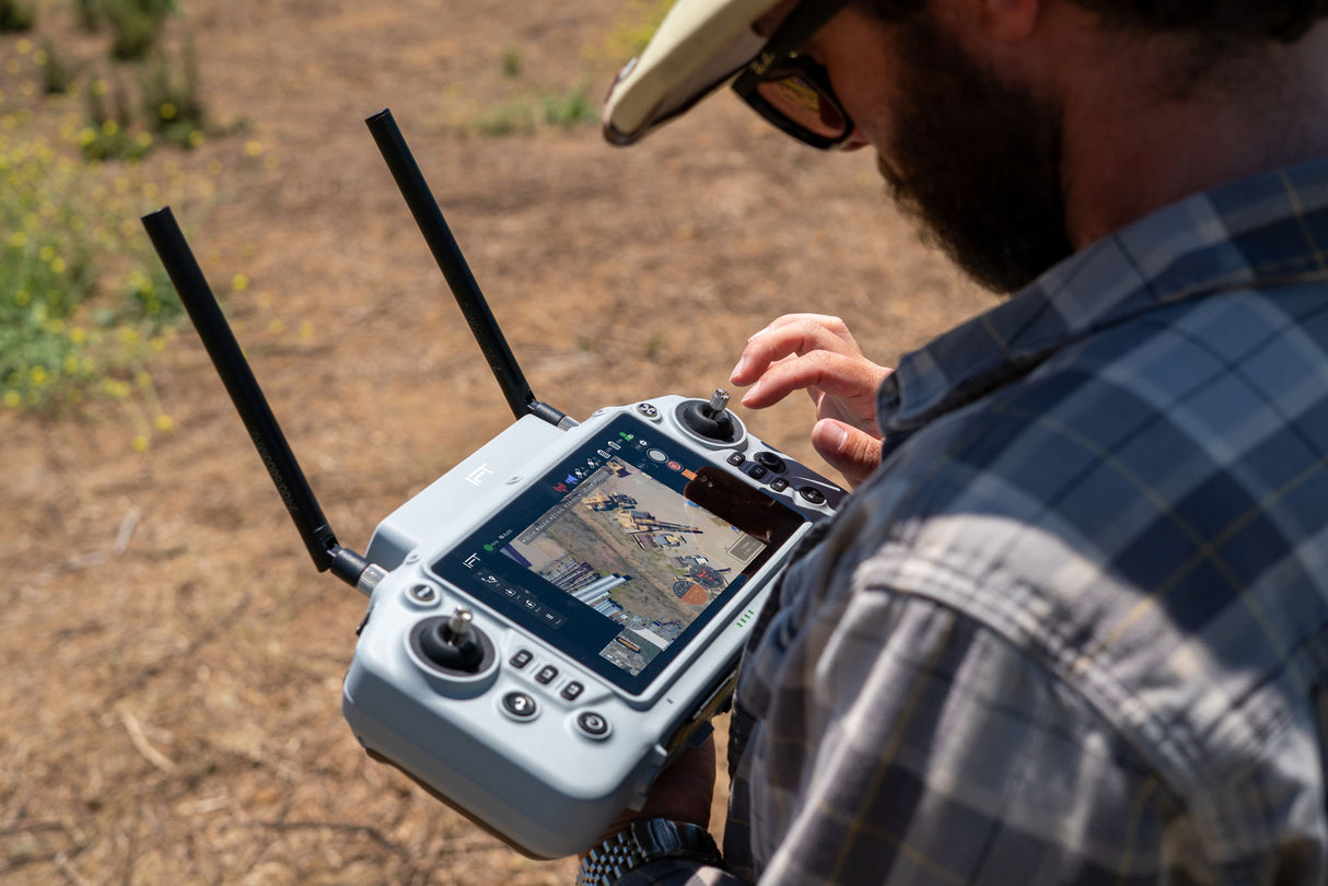 UAS Remote control with touch screen