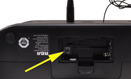 MAXSUR Covert Clock Radio Camera with Audio Onboard Recording and WiFi Transmission 